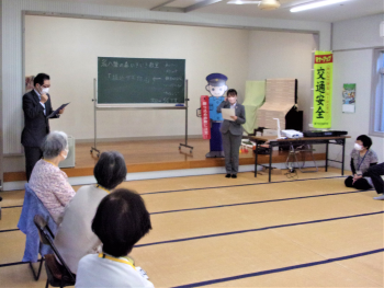 八幡支店の詐欺セミナーの様子