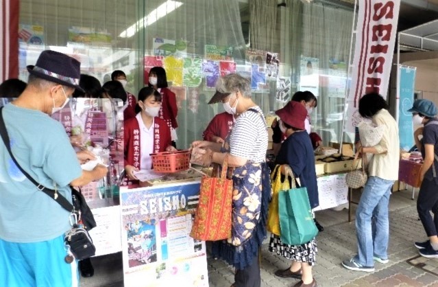 ごちそうマート駒形の様子