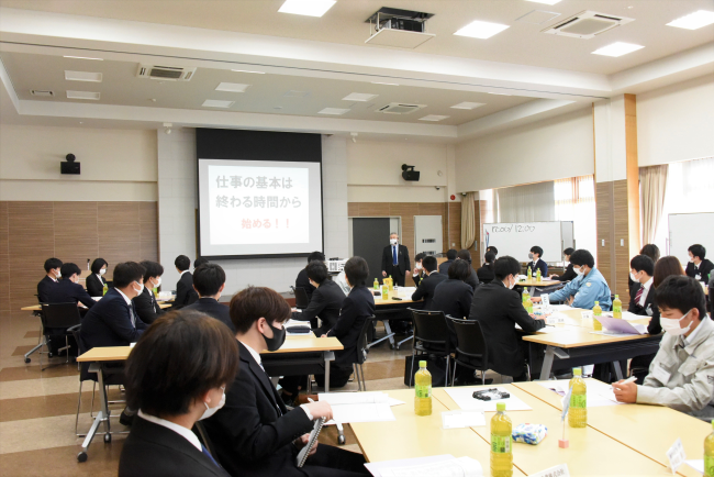 新入社員研修の様子