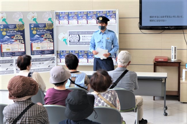 特殊詐欺（振り込め詐欺）撲滅キャンペーンの様子