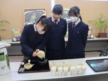 せいしん「youyou倶楽部」会員旅行の様子